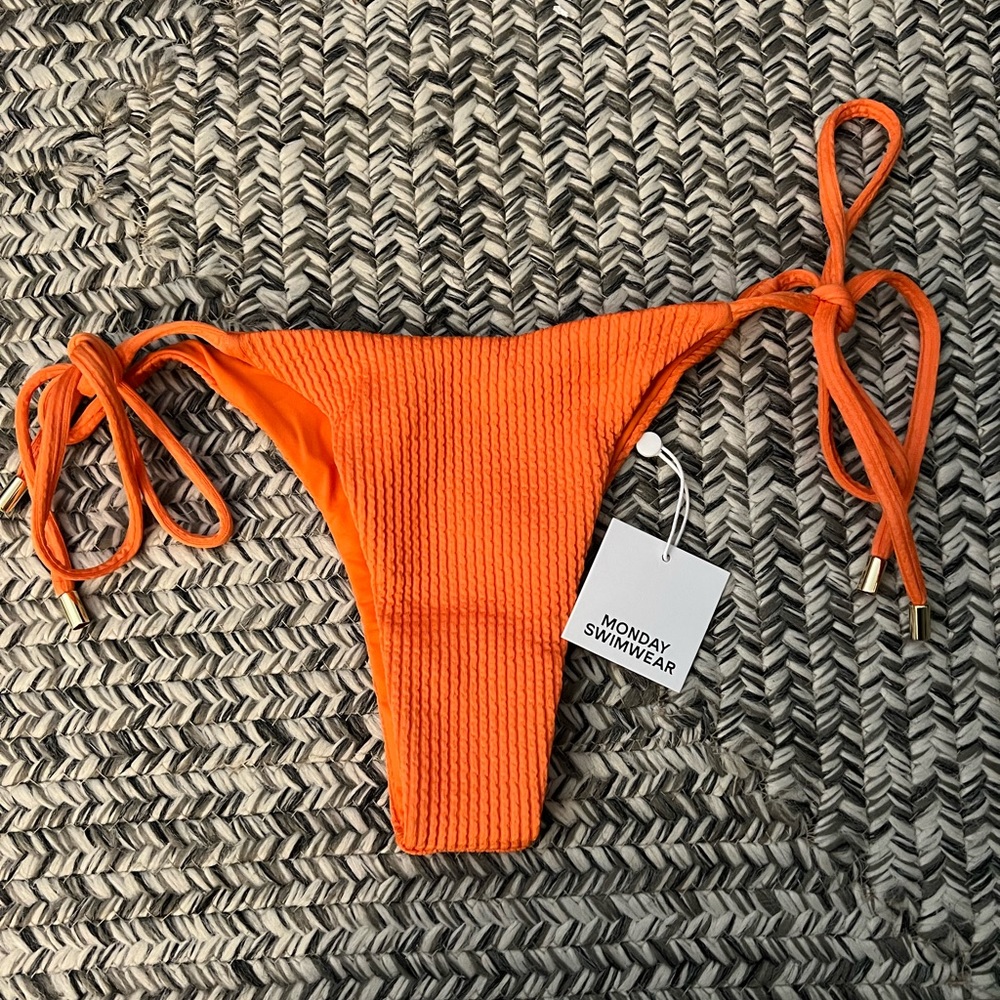 Monday Swimwear Palma Bottoms in Cantaloupe Crinkle